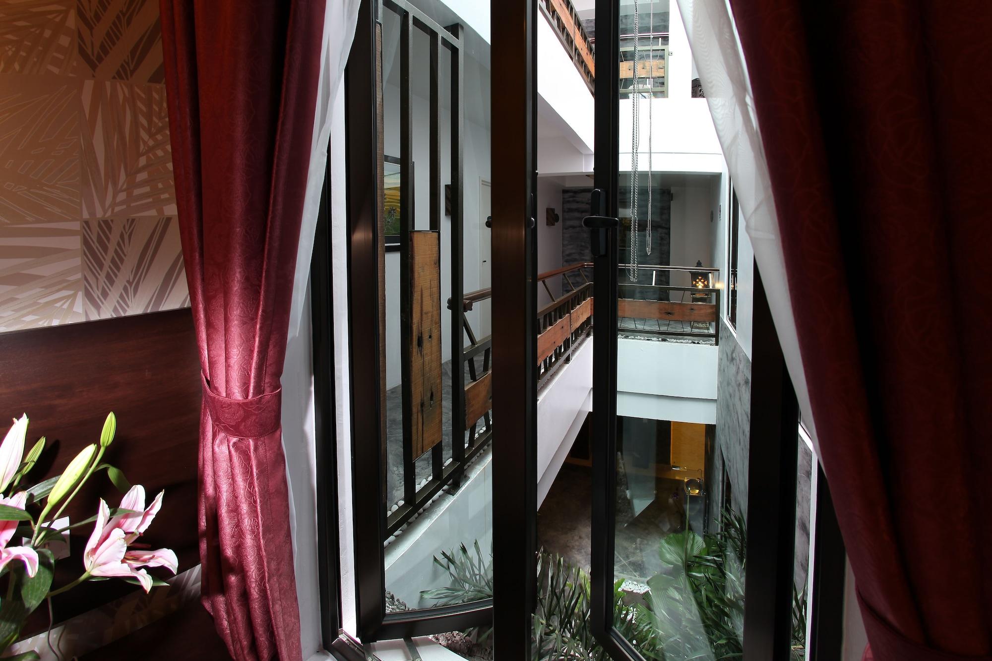 Hotel Richbaliz Selayang Batu Caves Екстер'єр фото