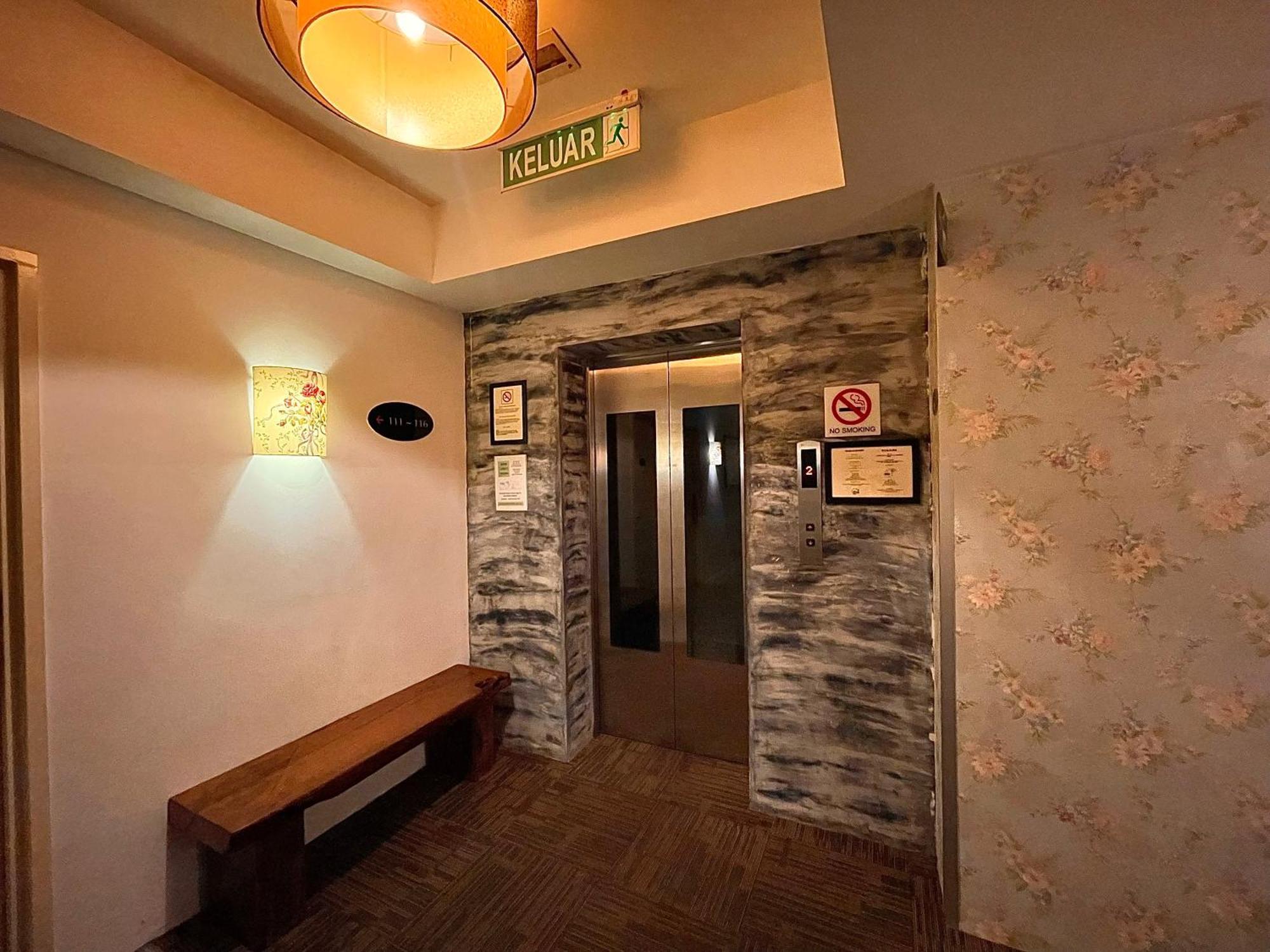 Hotel Richbaliz Selayang Batu Caves Екстер'єр фото
