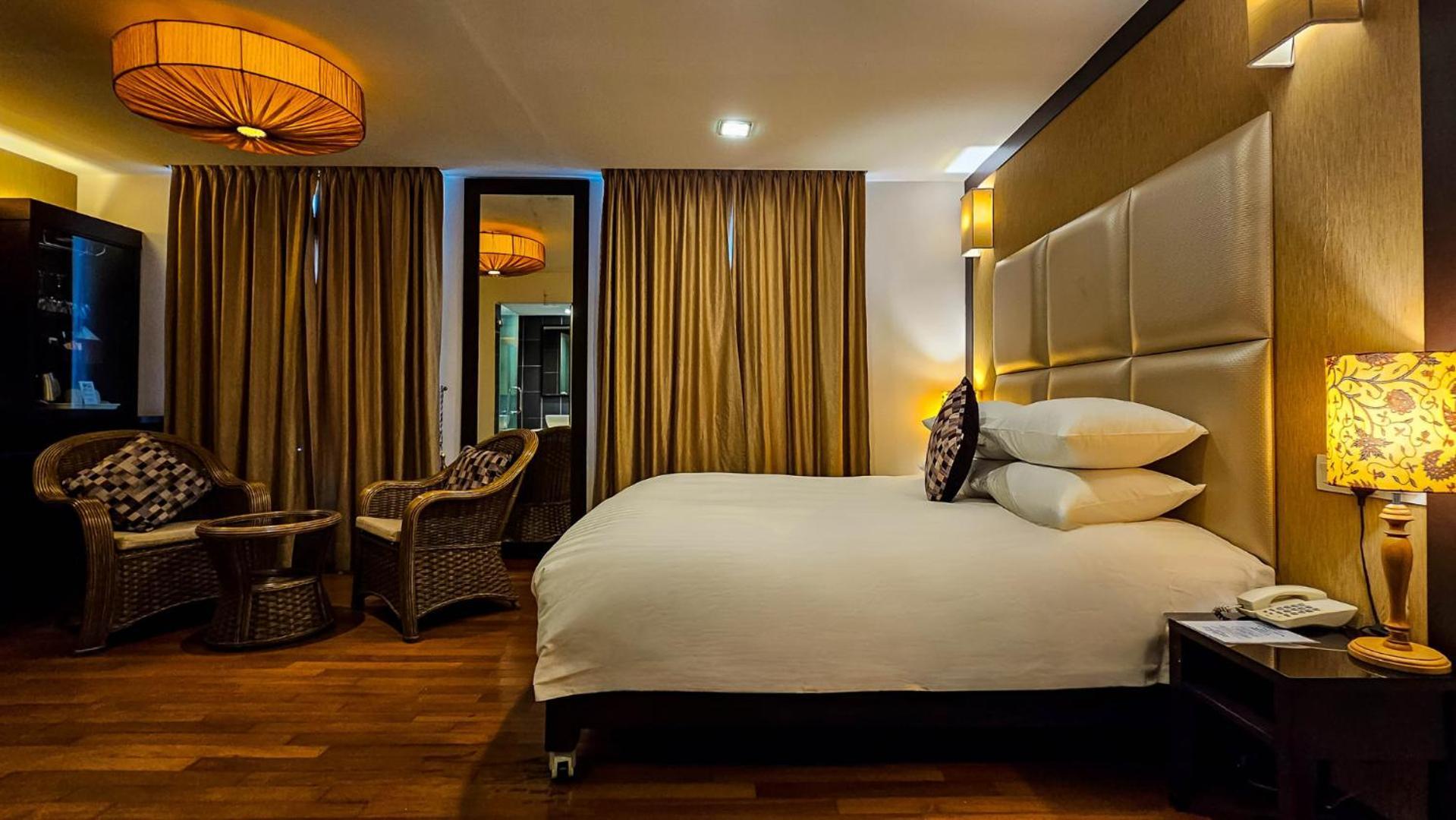 Hotel Richbaliz Selayang Batu Caves Екстер'єр фото